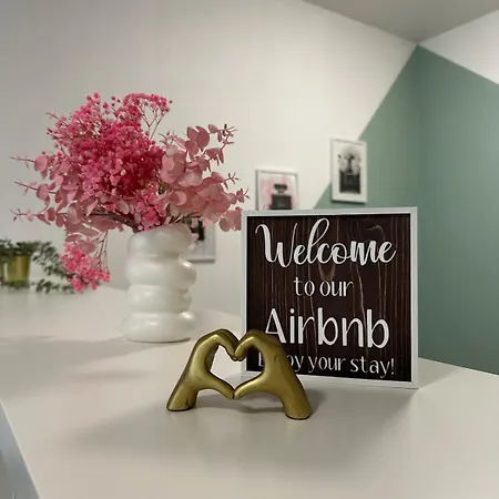 Zentral Und Modern - Dein Loft Am Zoo Lägenhet